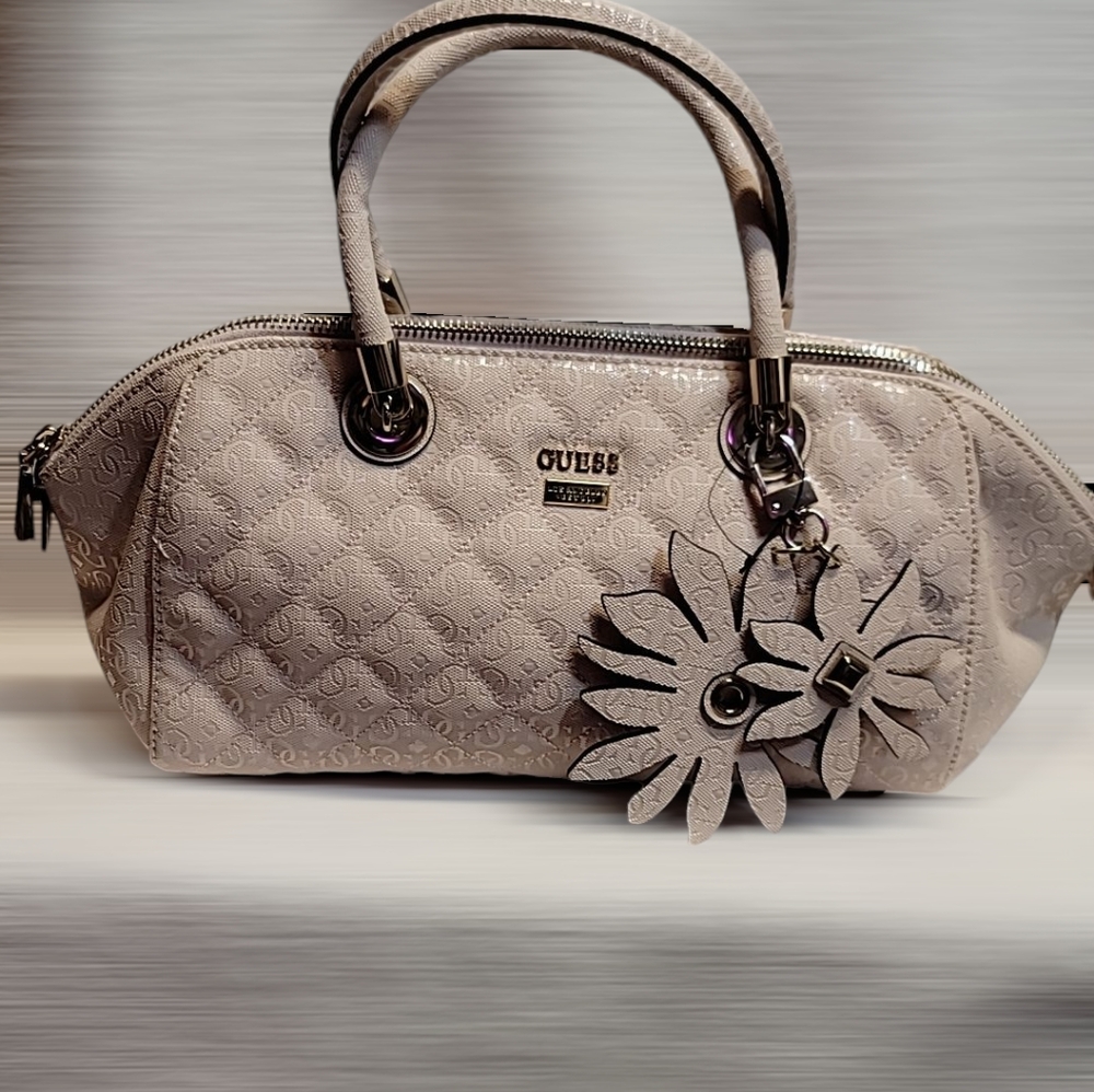 Guess bag